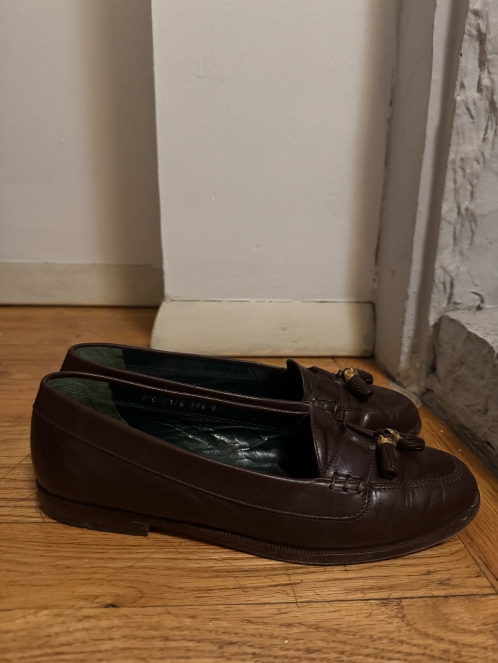 Vintage Authentic Gucci Dark Brown Tassel Loafers - Size 38.5 - Picture 3 of 8